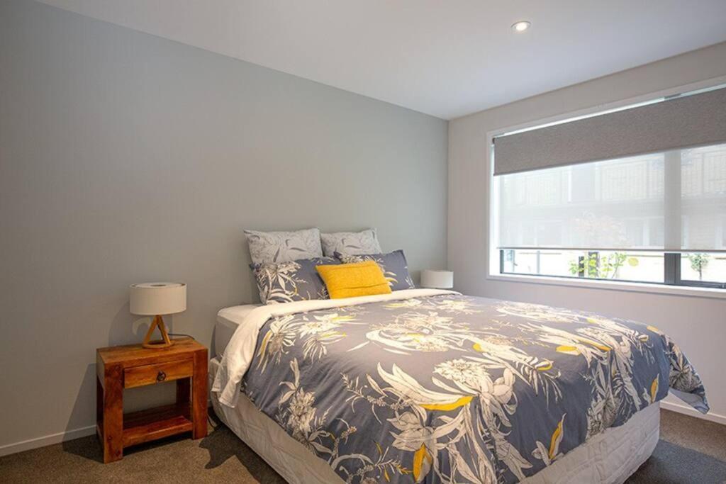 Home From Home City Apartment Christchurch Exteriör bild