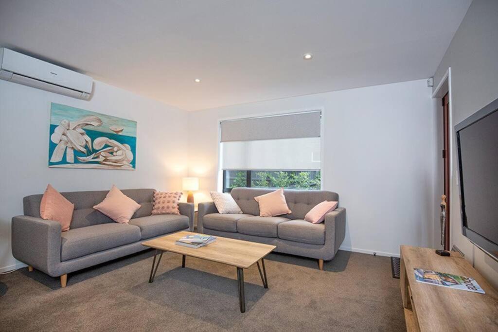 Home From Home City Apartment Christchurch Exteriör bild